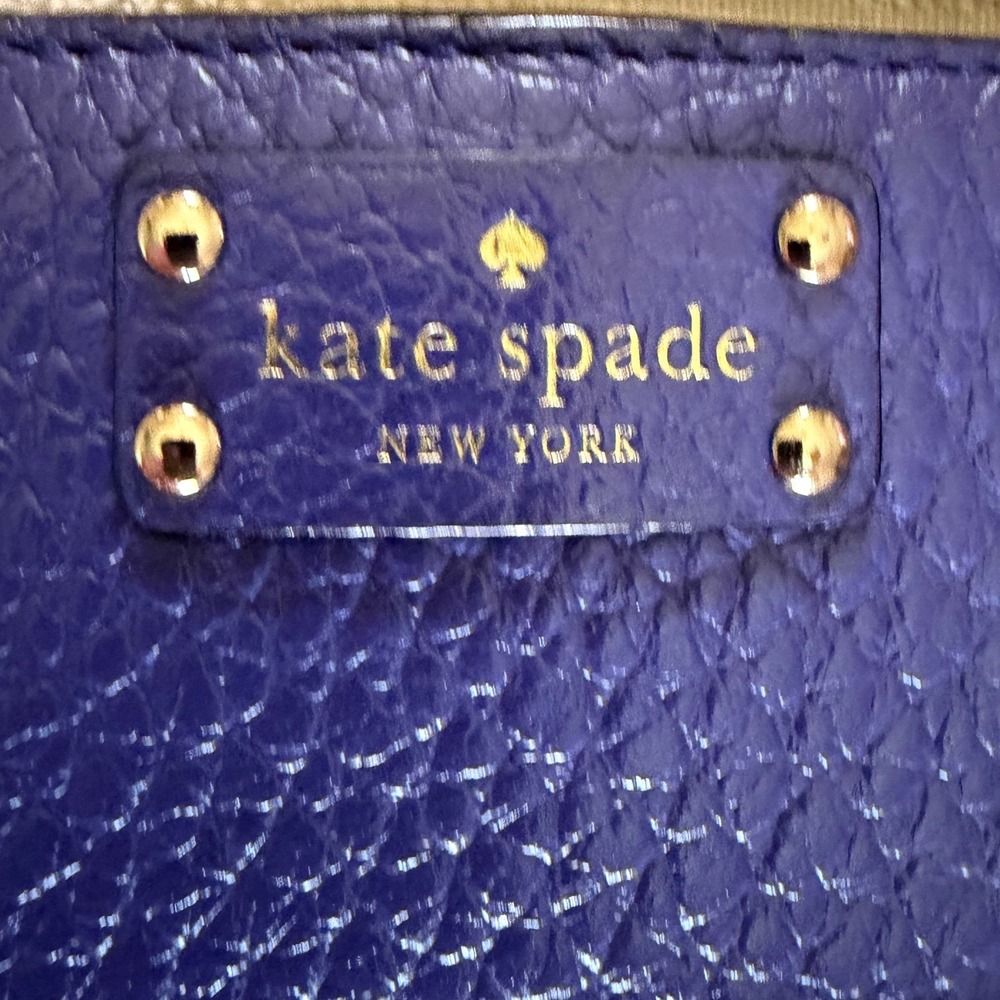 kate spade purple pebbled leather continental wallet with gold hardware - Picture 3 of 13